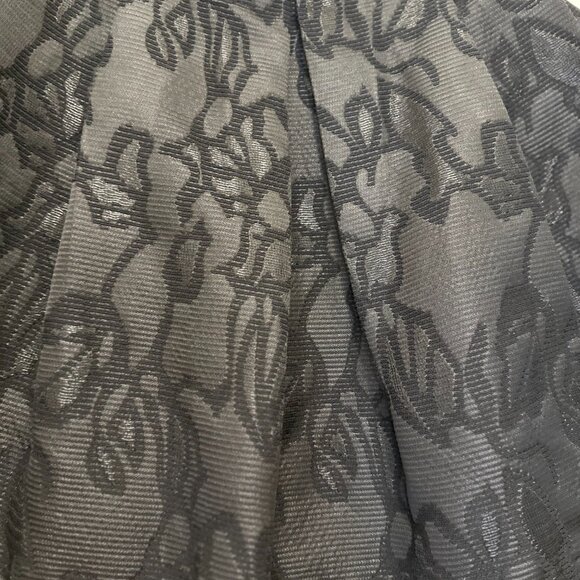 Banana Republic Black Party Skirt – Size 2P - Picture 5 of 8